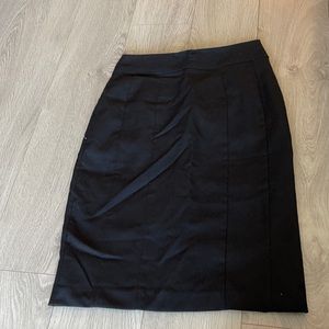 Black pencil skirt